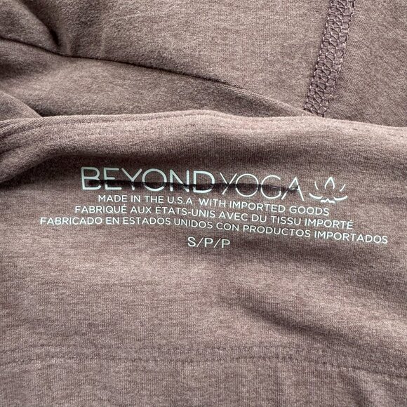 New Beyond Yoga Spacedye Hit The Scene Flare Jumpsuit Truffle Heather Small - Picture 6 of 9